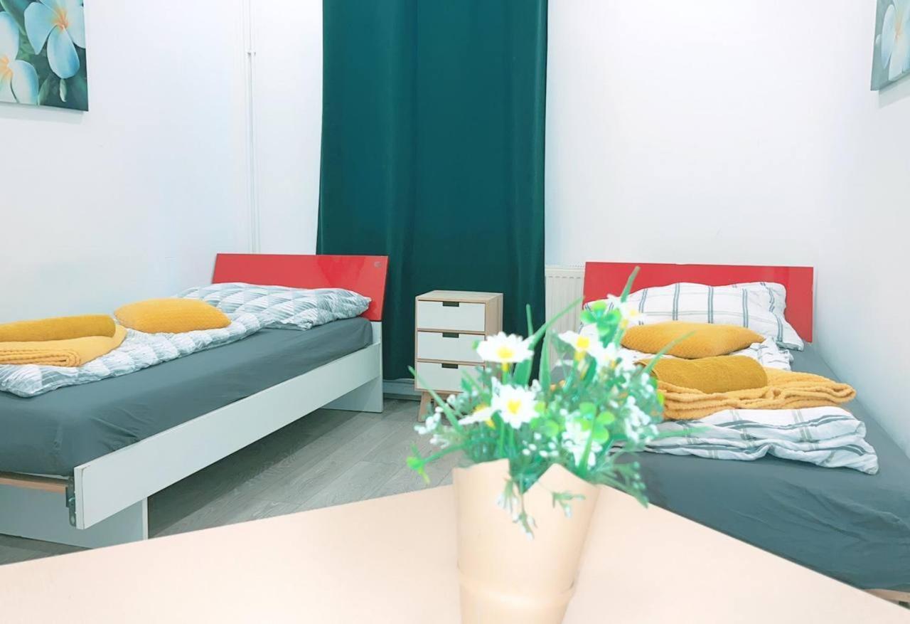 Comfort Triple Room Hn Wien Eksteriør billede