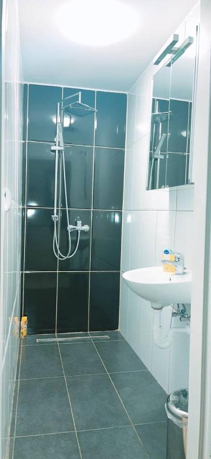 Comfort Triple Room Hn Wien Eksteriør billede