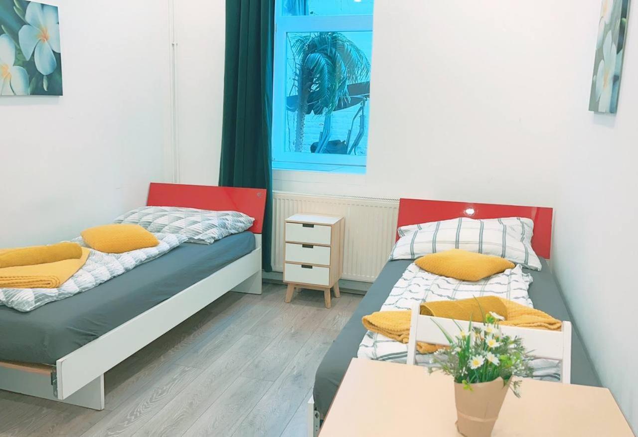 Comfort Triple Room Hn Wien Eksteriør billede