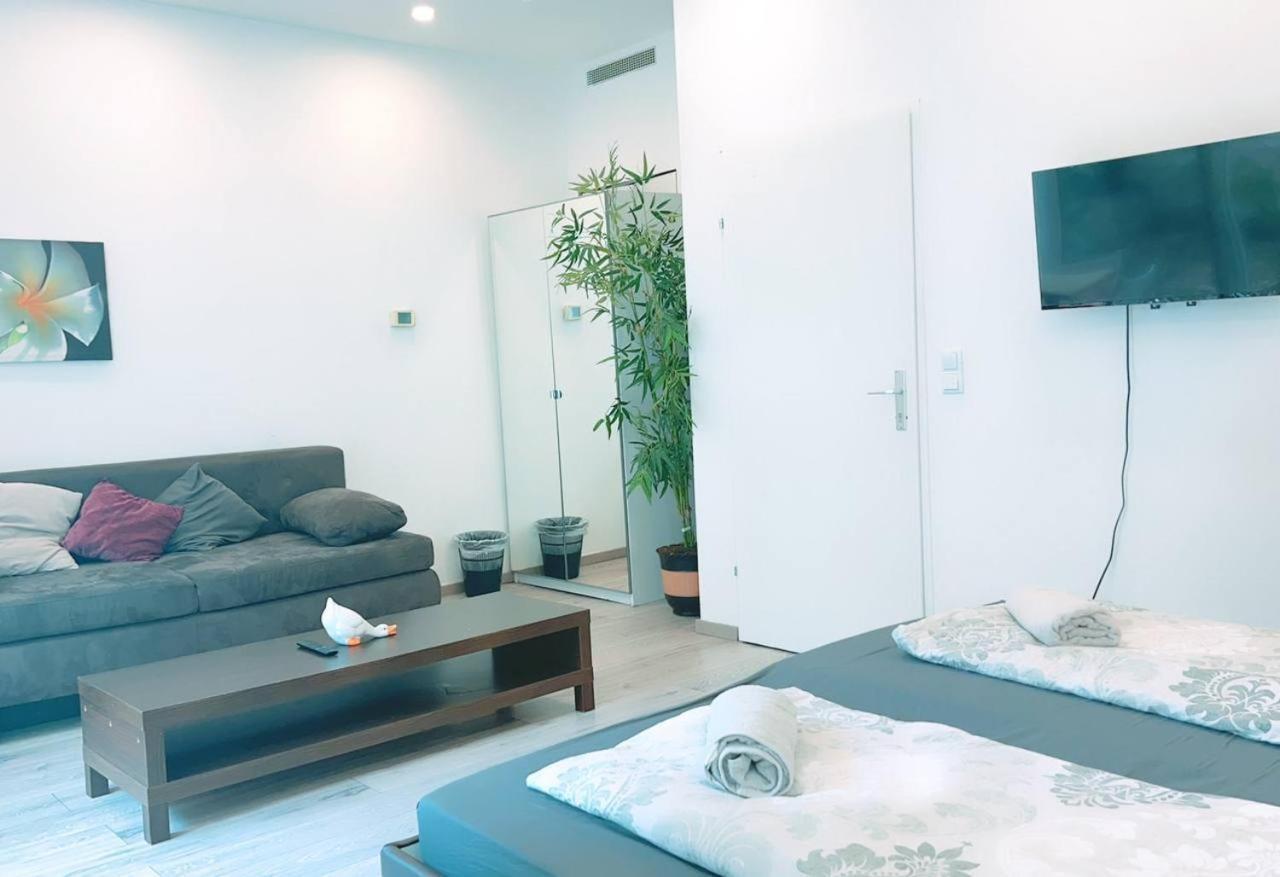 Comfort Triple Room Hn Wien Eksteriør billede