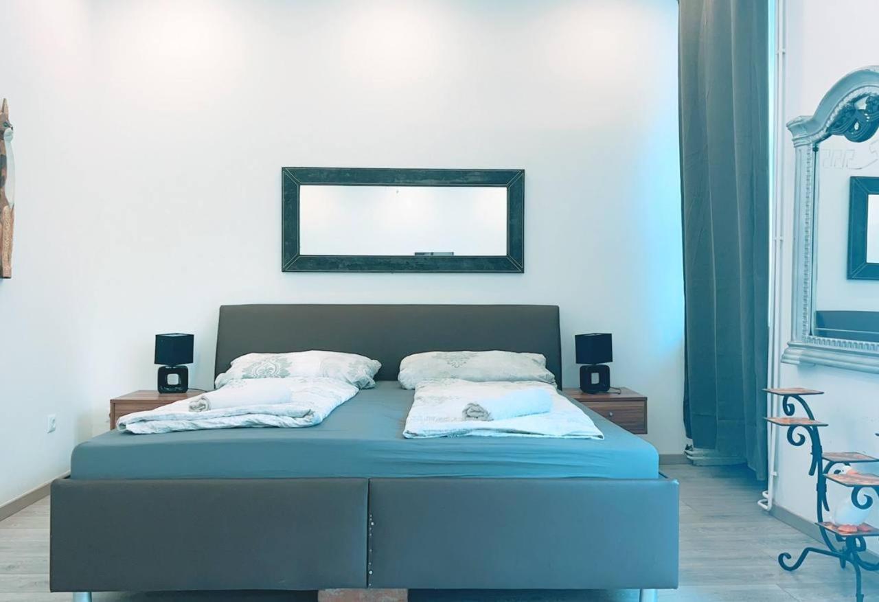 Comfort Triple Room Hn Wien Eksteriør billede
